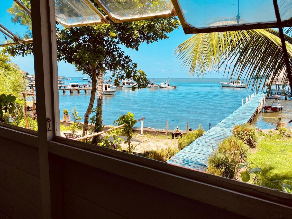 Hotel La Casa Rosada Lívingston エクステリア 写真